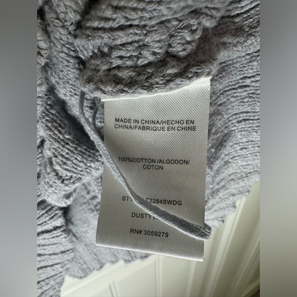 Weekend Los Angeles Gray Knit Crop Tank Top - Picture 4 of 5